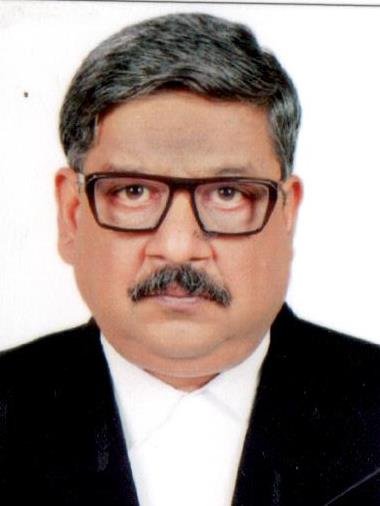 Justice Manish Kumar Nigam