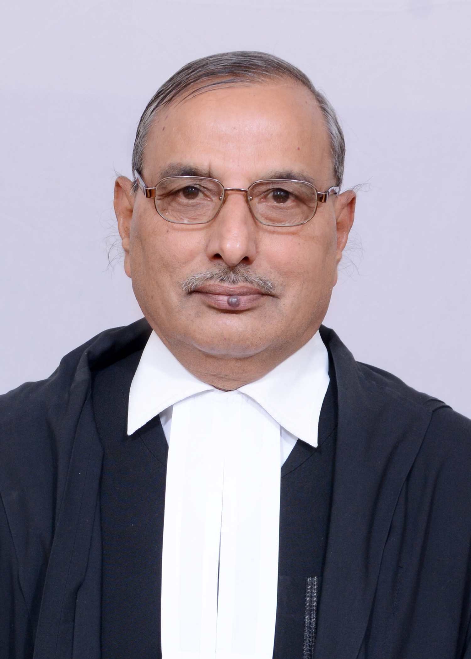 Justice Ran Vijai Singh